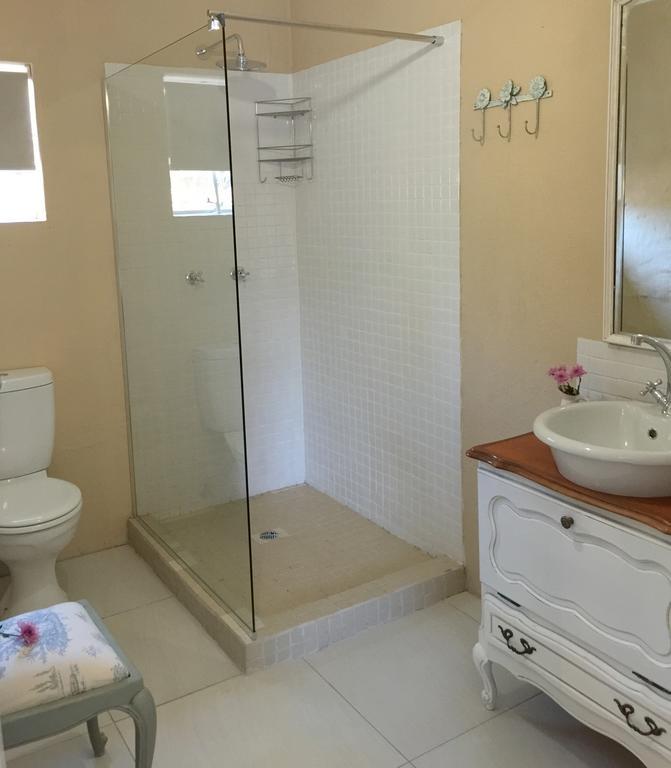 Nouveau Studios Pretoria-Noord Szoba fotó